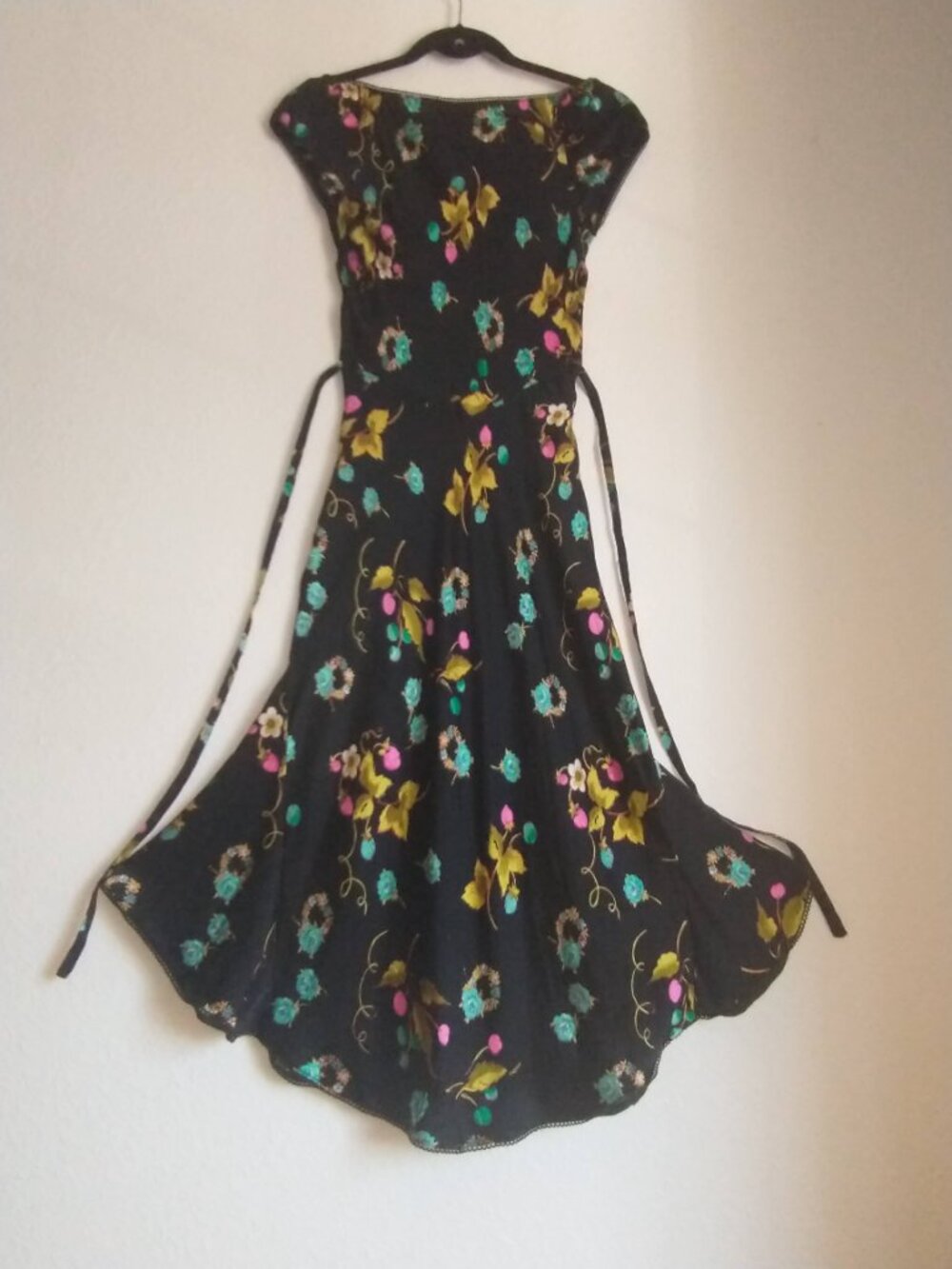 VTG 90s Betsey Johnson Black Silk Cherry Strawberry Floral Fruit Slip Midi Dress - Picture 6 of 16